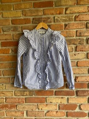 Madewell Women’s XS Blue & White Striped Button Down - never worn